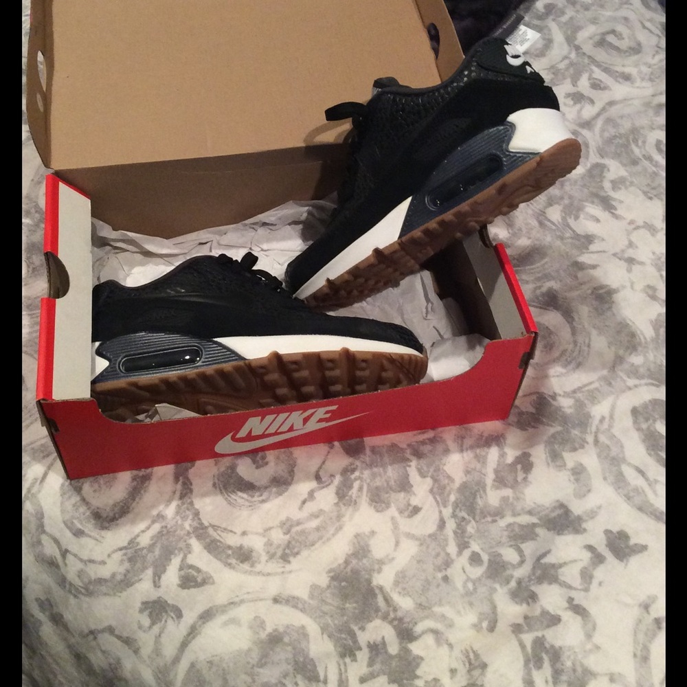 Nike air max 90 premium women's size 7