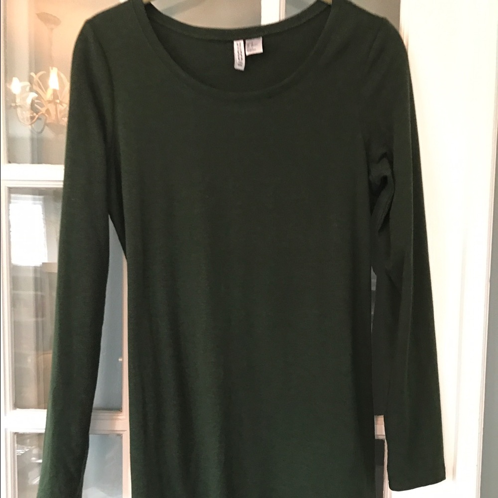 Cute army green long sleeved mini dress