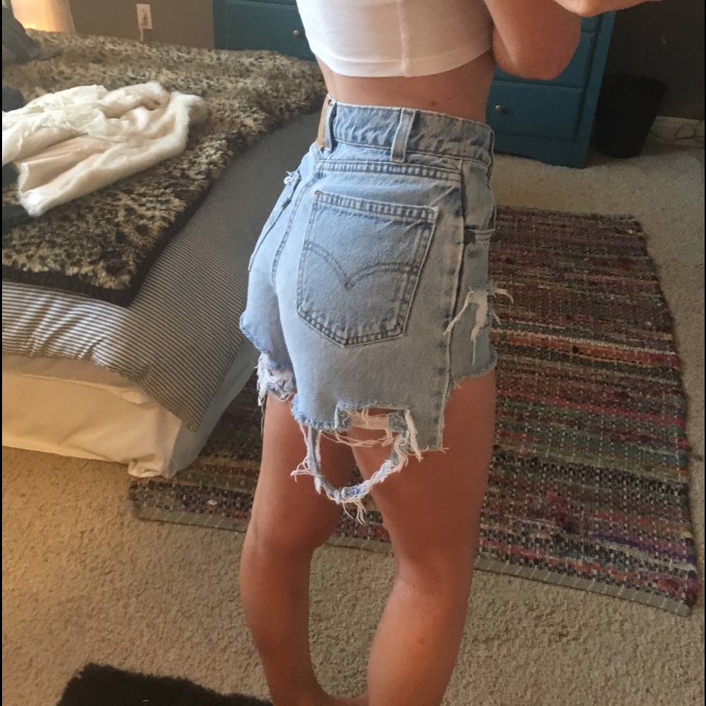Vintage Levi highwaisted shorts