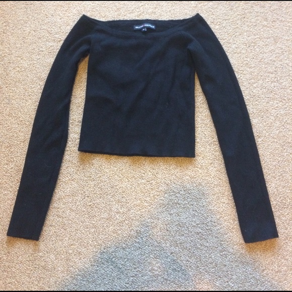 Brandy Melville Tops - Brandy Melville crop top