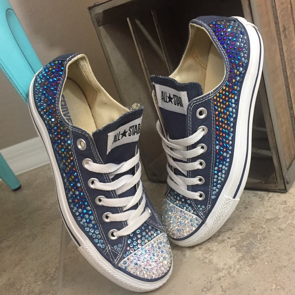 Navy embellished chuck Taylor
