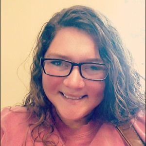 Meet your Posher, Vickie