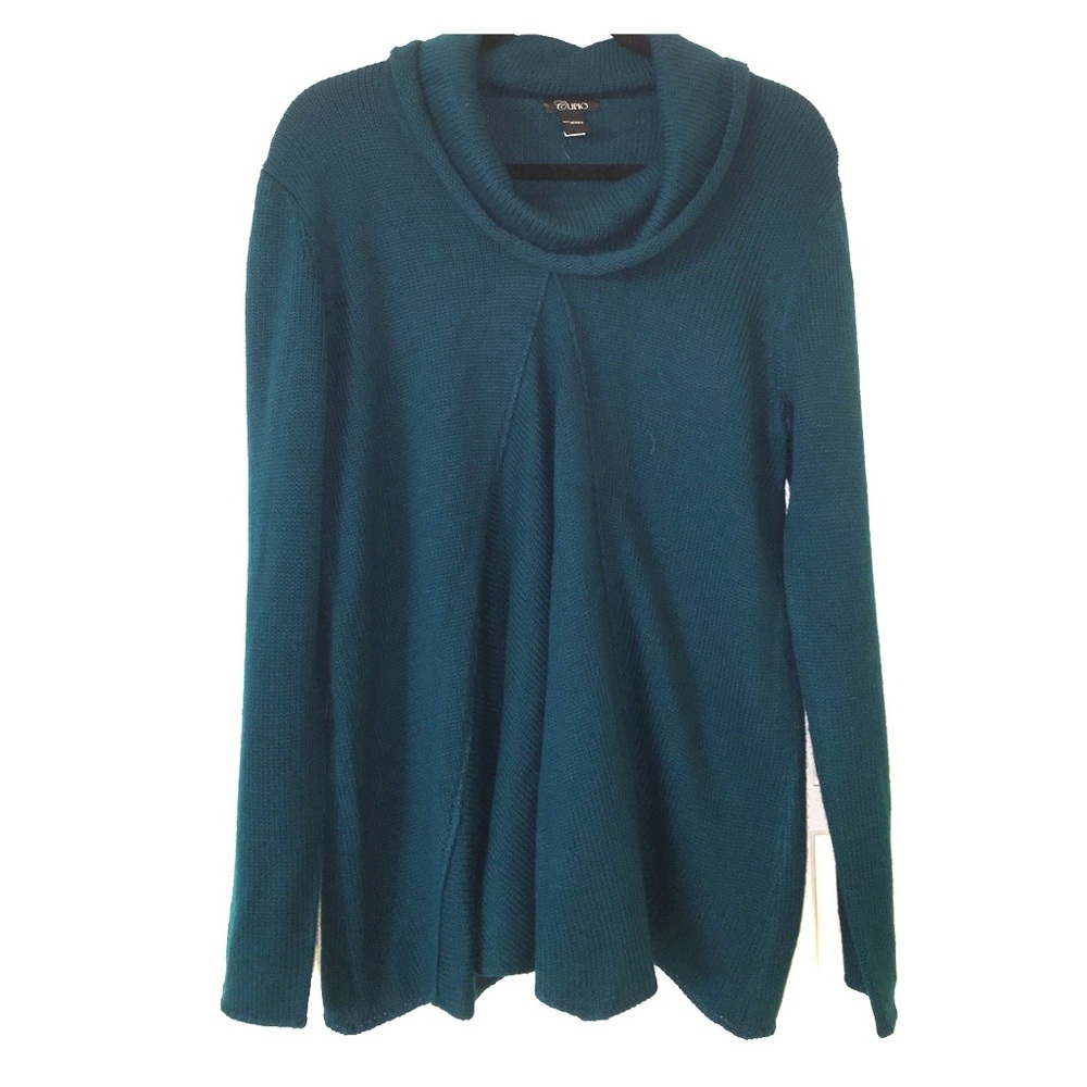 Sweater - Picture 2 of 3