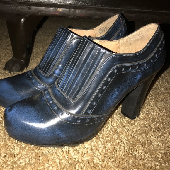 Mix Mooz oxfords heel shoe. 👠 - Picture 2 of 4