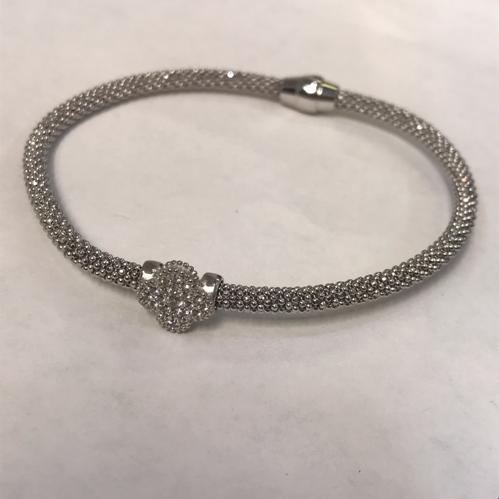 Sterling silver bangle