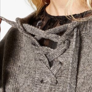 Sweater with front tie