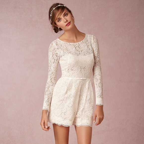 white lace jumper