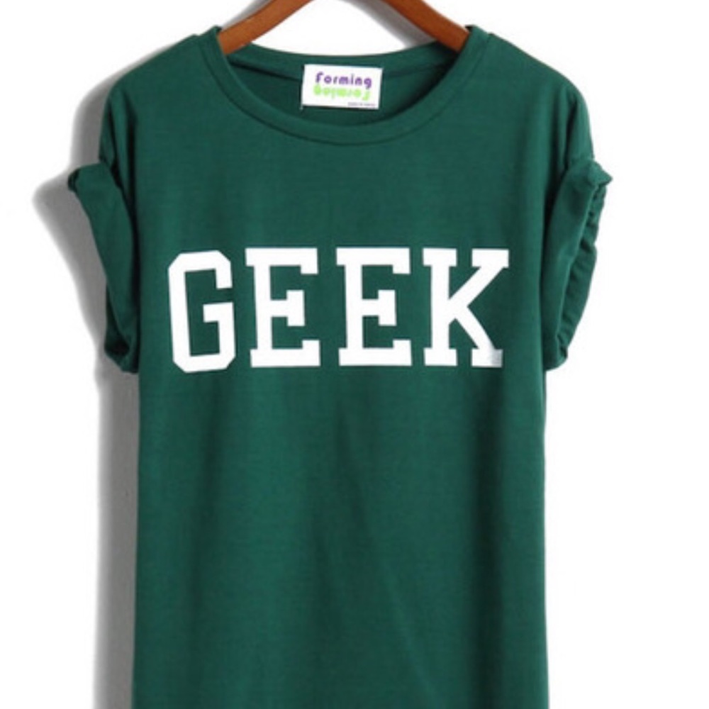 🌼GREEN PRINT GEEK T-SHIRT🌼