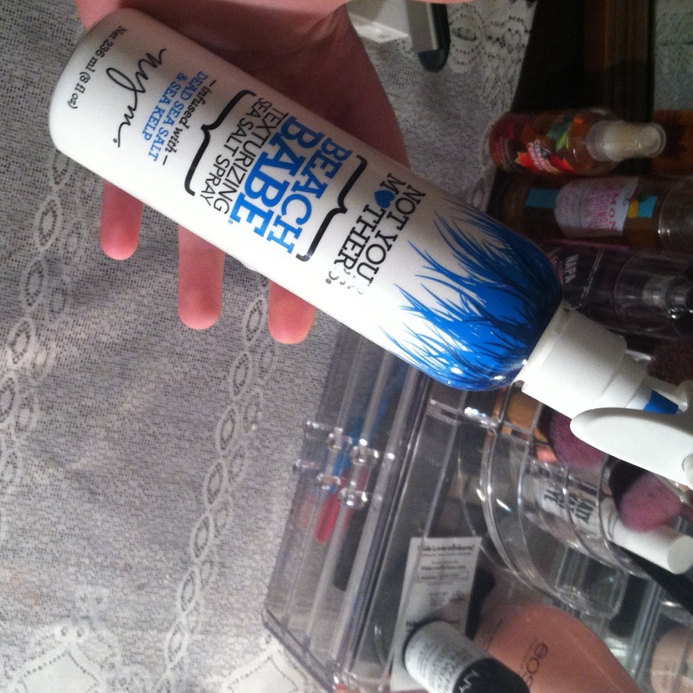 Not Your Mothers Texturizing Sea Salt Spray
