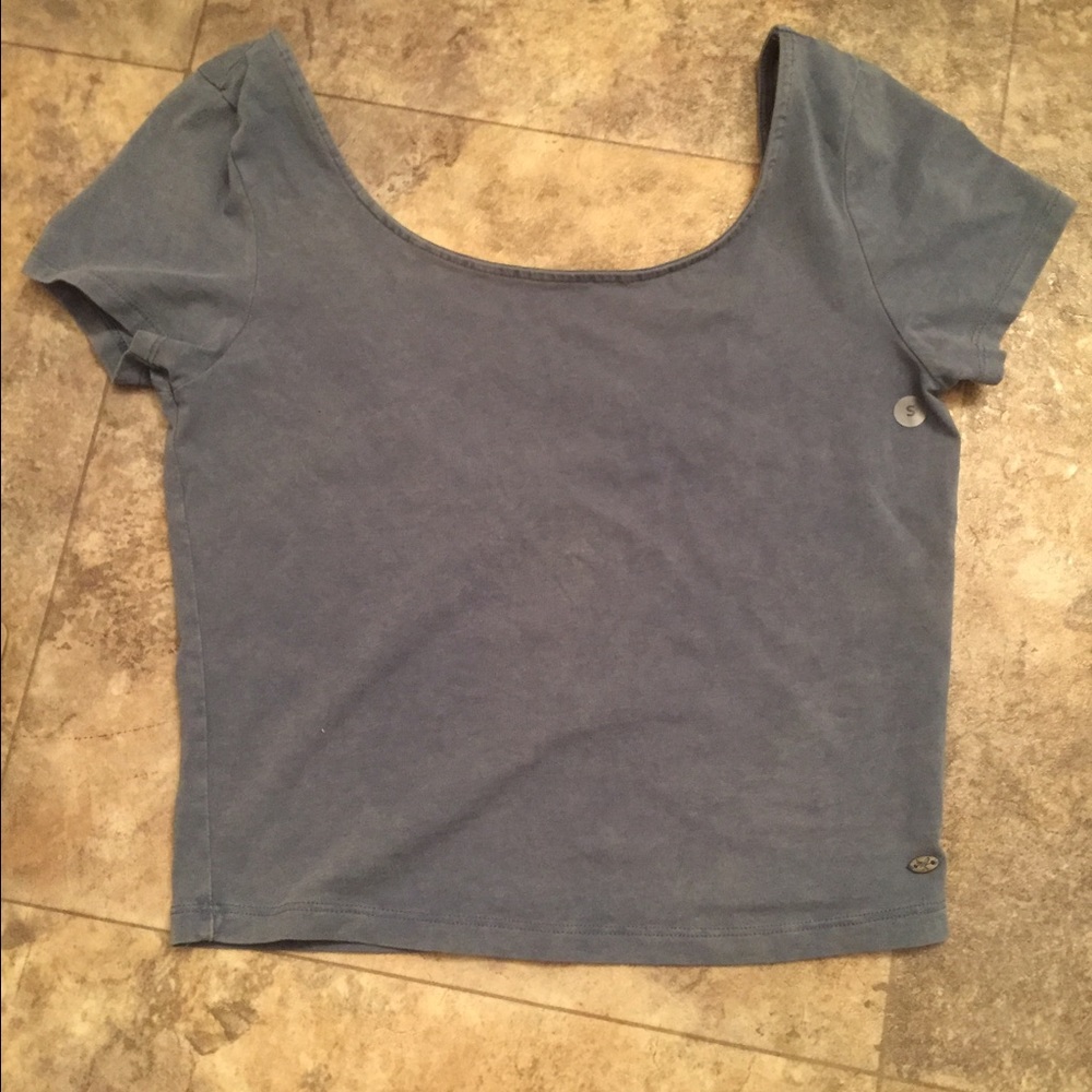 American Eagle blue crop top