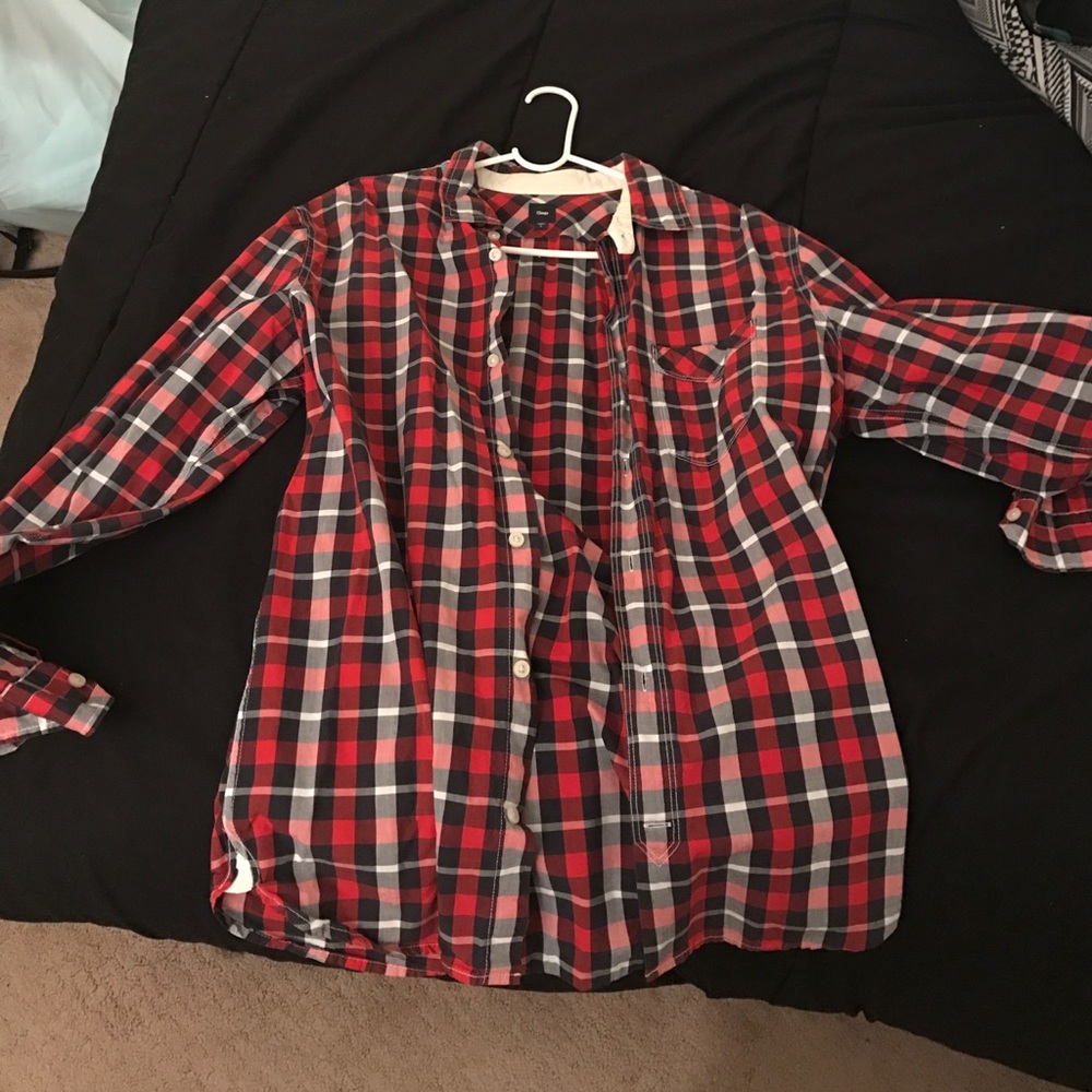 GAP Checkered Button Up Shirt