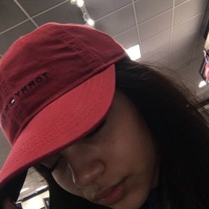 Meet your Posher, Shakira