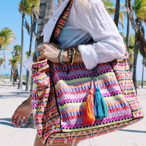 •Paloma Beach Bag• - Picture 2 of 8