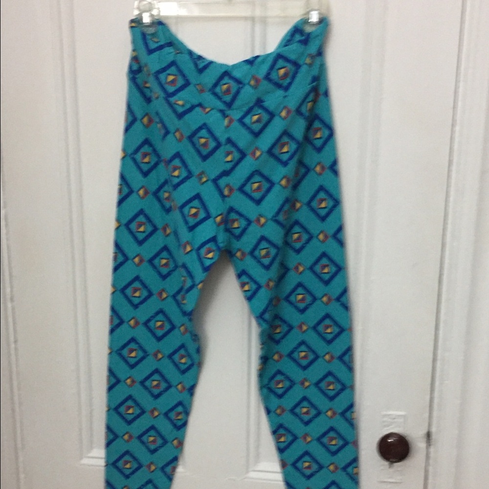NWOT LuLaRoe Tall & Curvy Leggings