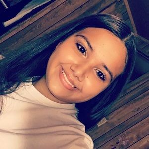 Meet your Posher, Jazmin