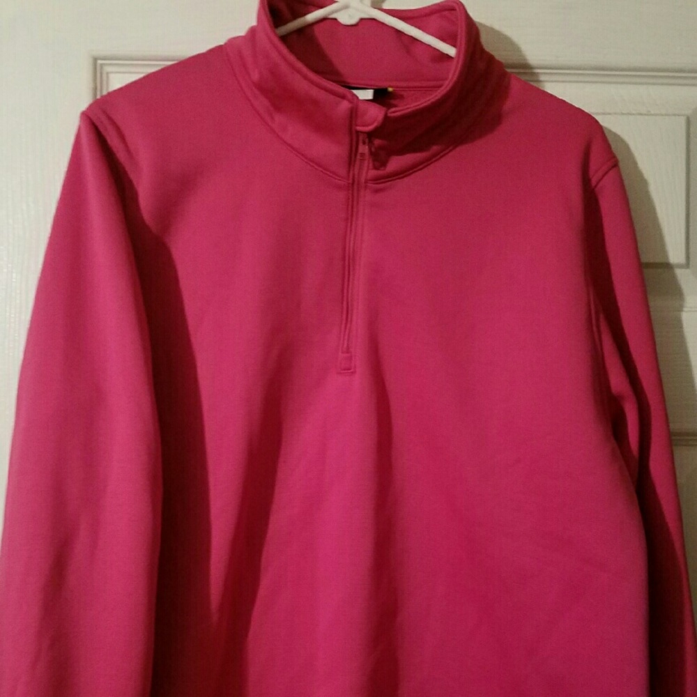 Under Armor Half zip up