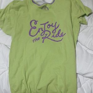 t shirt