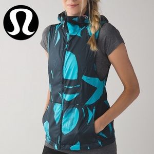 💕Sale💕Lululemon Back Spin Stroke Pack-It Vest