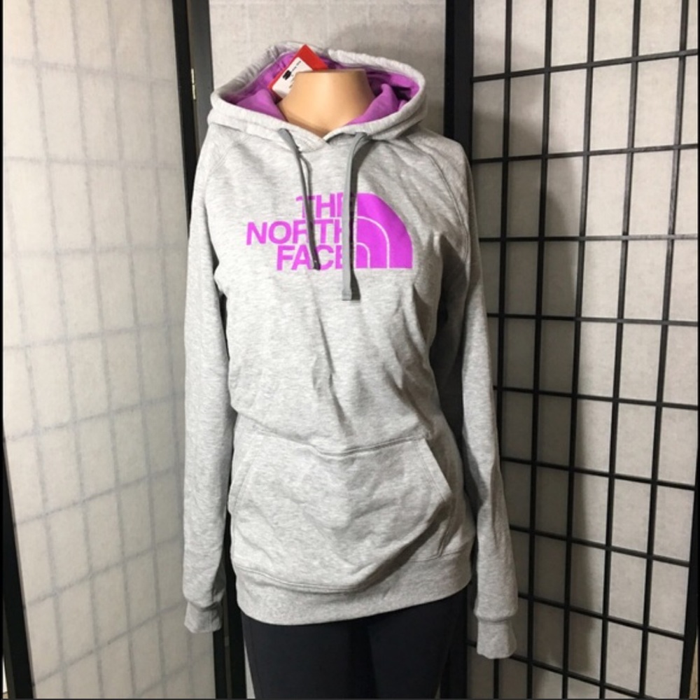 New the north face hoodie