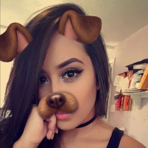 Meet your Posher, Deisy