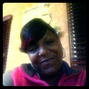 Meet your Posher, Latrina