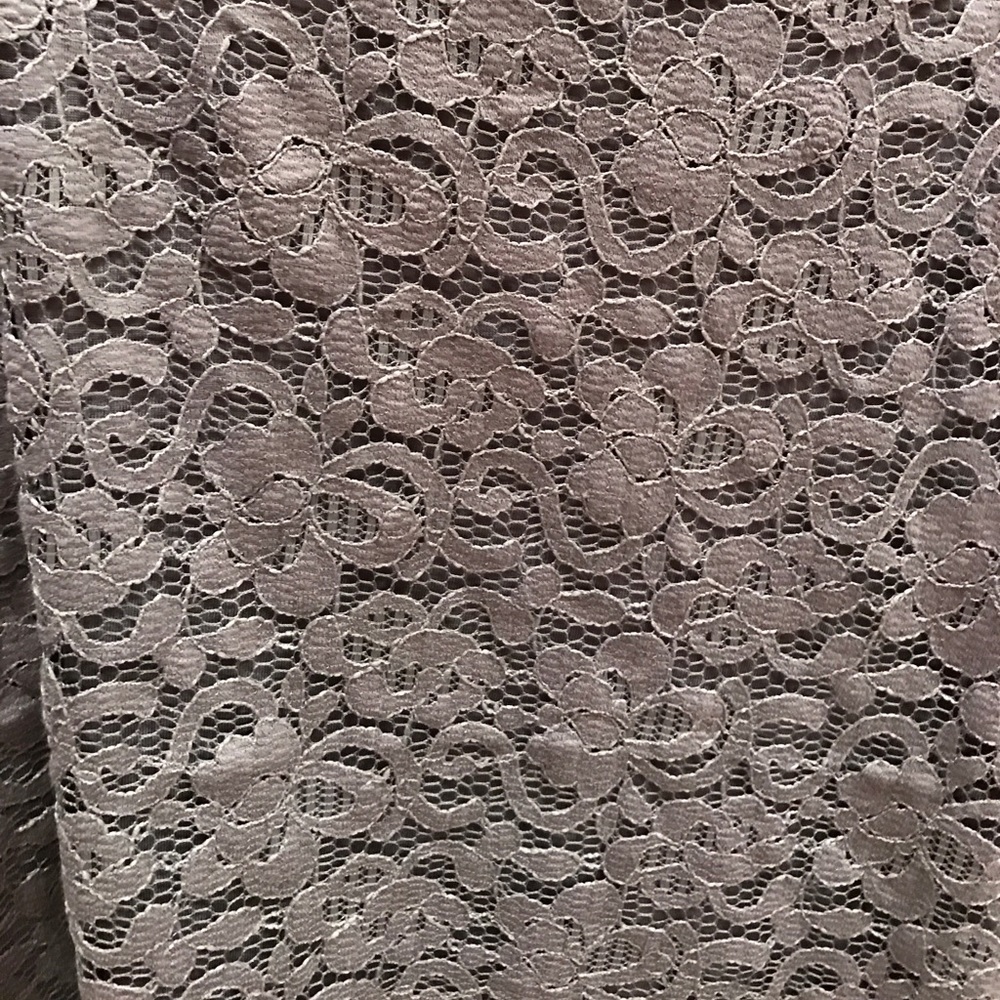 NWT Boatneck top with lace overlay and back zipper - Picture 3 of 5