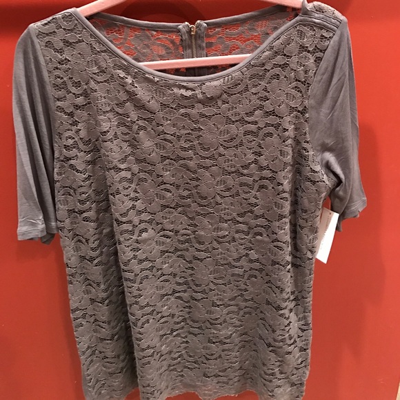 NWT Boatneck top with lace overlay and back zipper - Picture 2 of 5