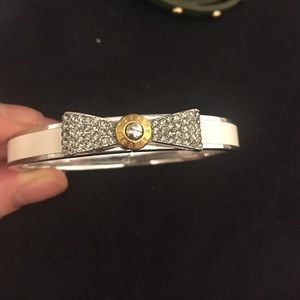 Henri Bendel white bracelet