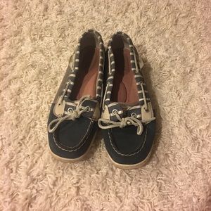 Sperry shoes