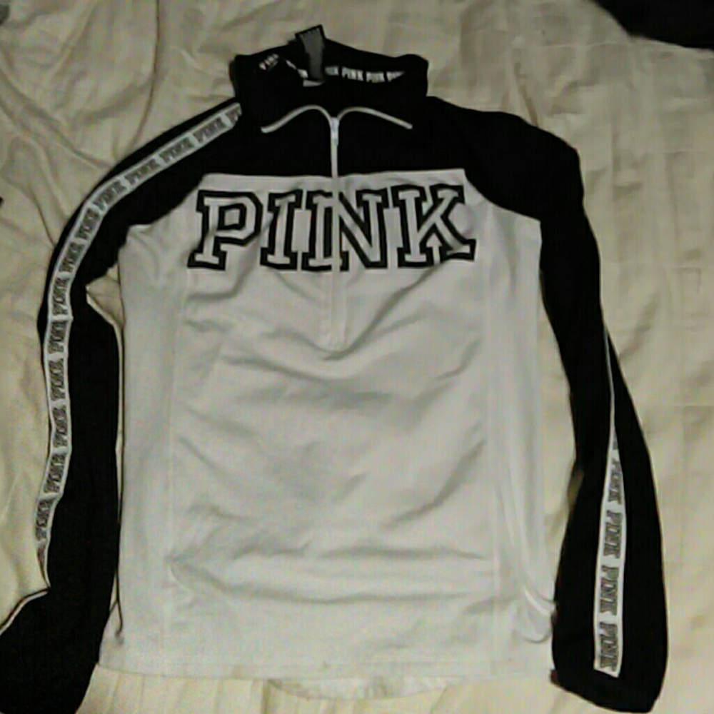 VICTORIAS SECRET PULLOVER