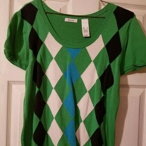 Short sleeve sweater