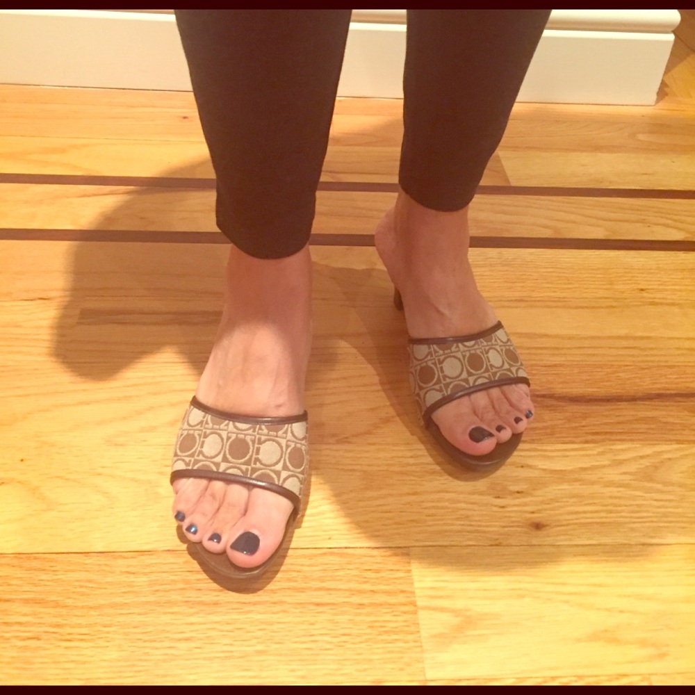 Salvatore Ferragamo Sandal/Clogs