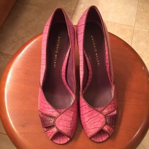 Antonio Melani peep toe heels 👠