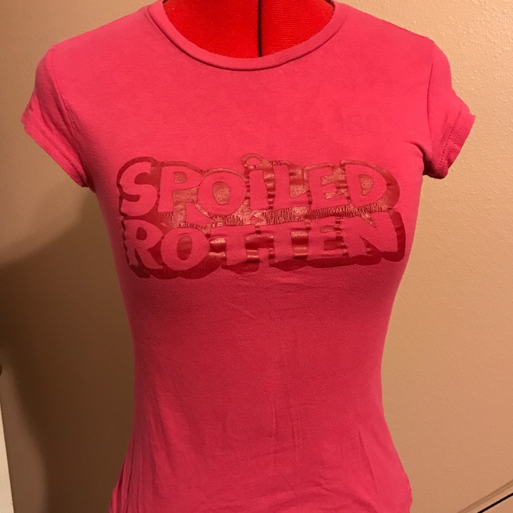 Pink fitted tee