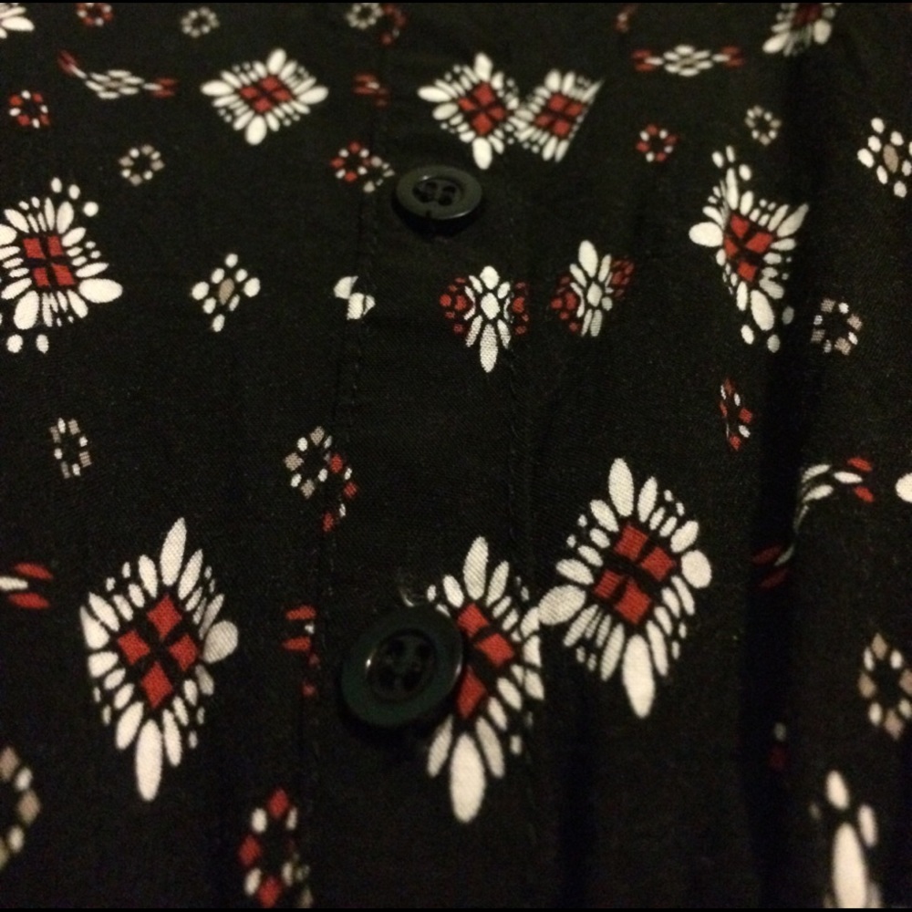 Multicolor patterned rhomper! - Picture 2 of 3