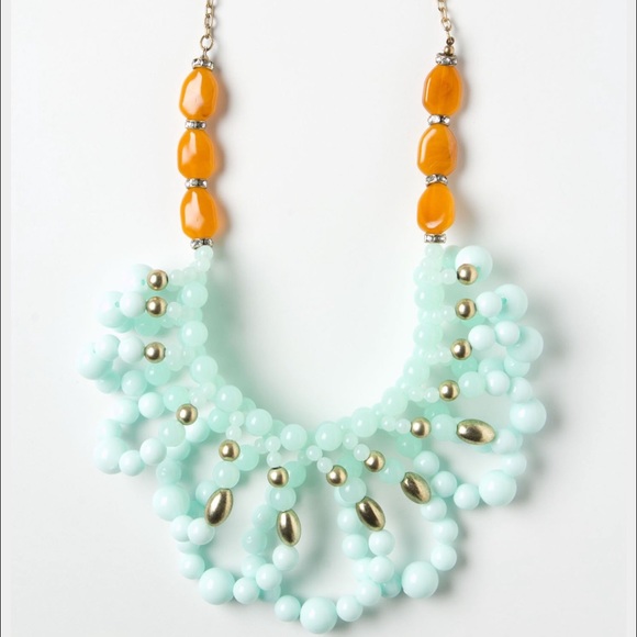 Anthropologie Jewelry - Anthro necklace