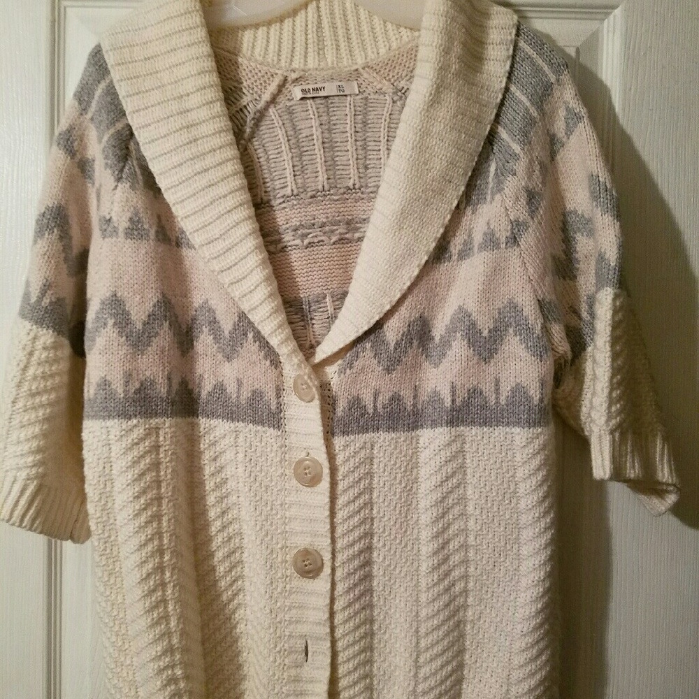 Old Navy Short sleeve sweater