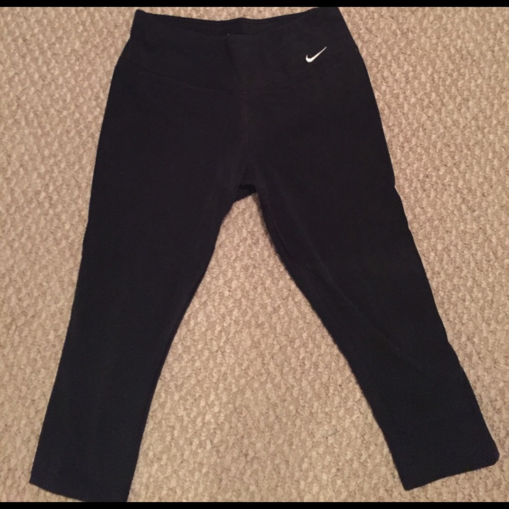 Nike crops