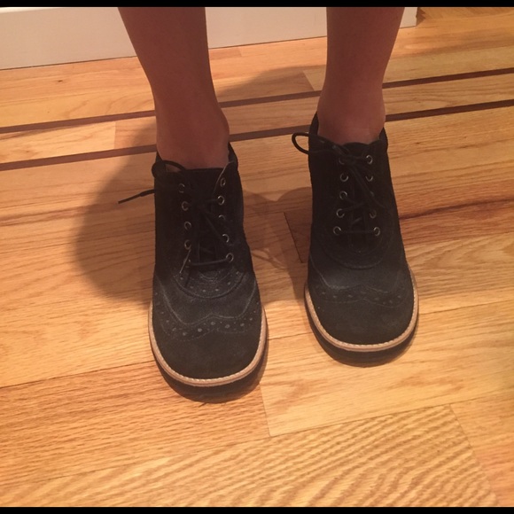 dr scholl's wedge sneakers