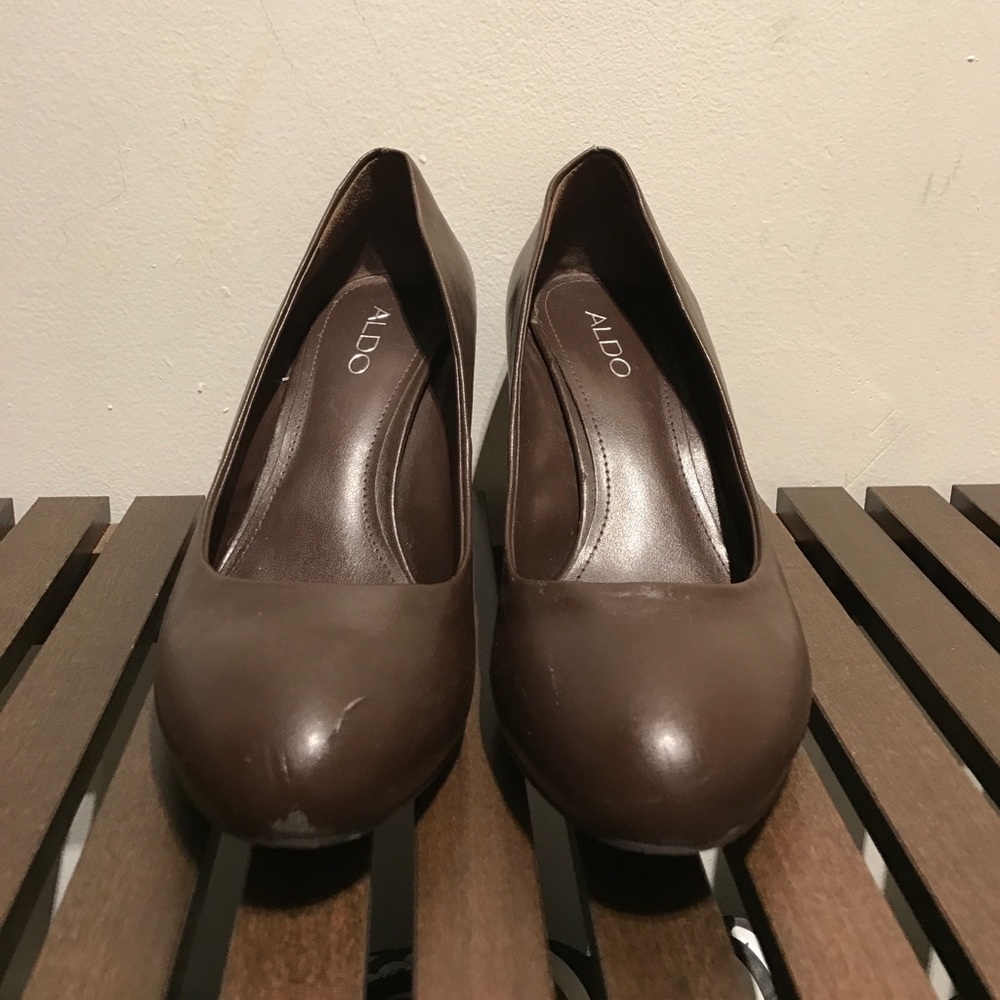 Brown Aldo pumps