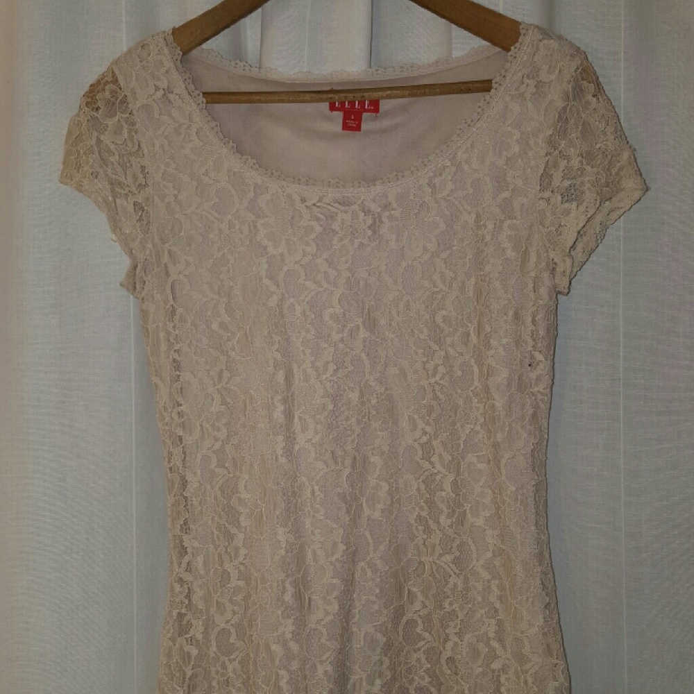 Elle lace blouse