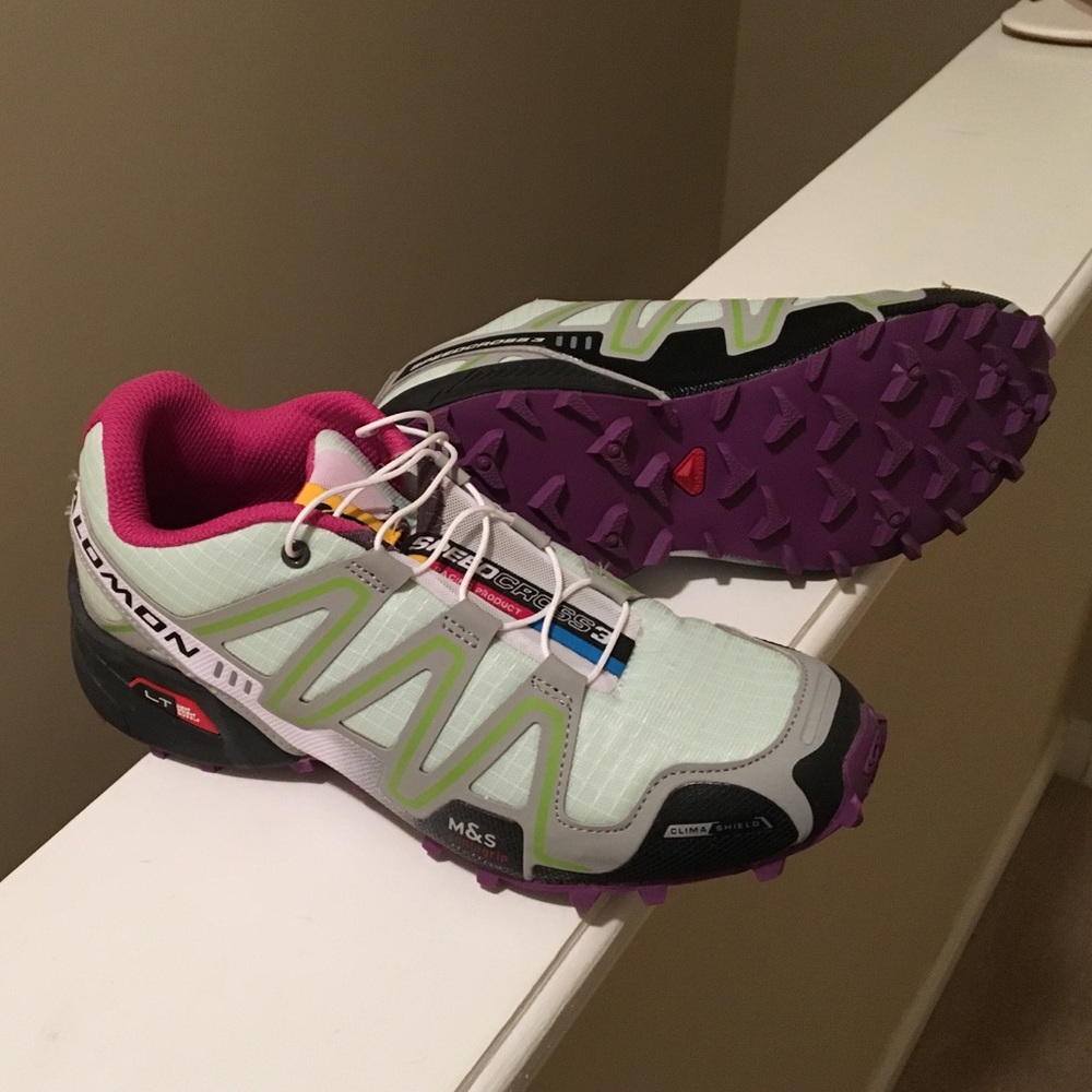 Salomon trail/athletic shoes