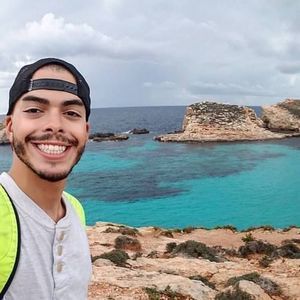 Meet your Posher, Mark