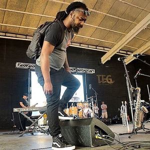 Meet your Posher, Chuck