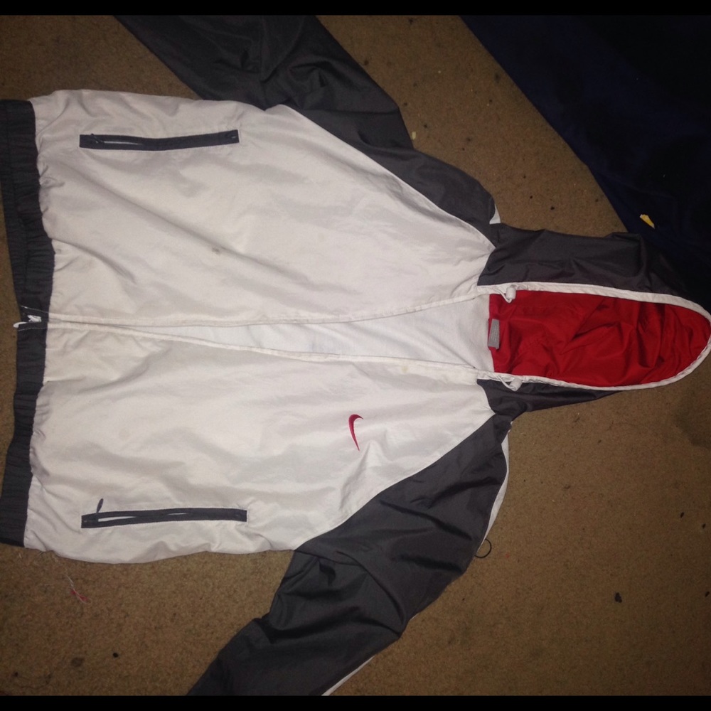 Nike windbreaker jacket