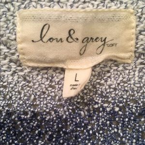 Lou and grey blue and white sweater size L