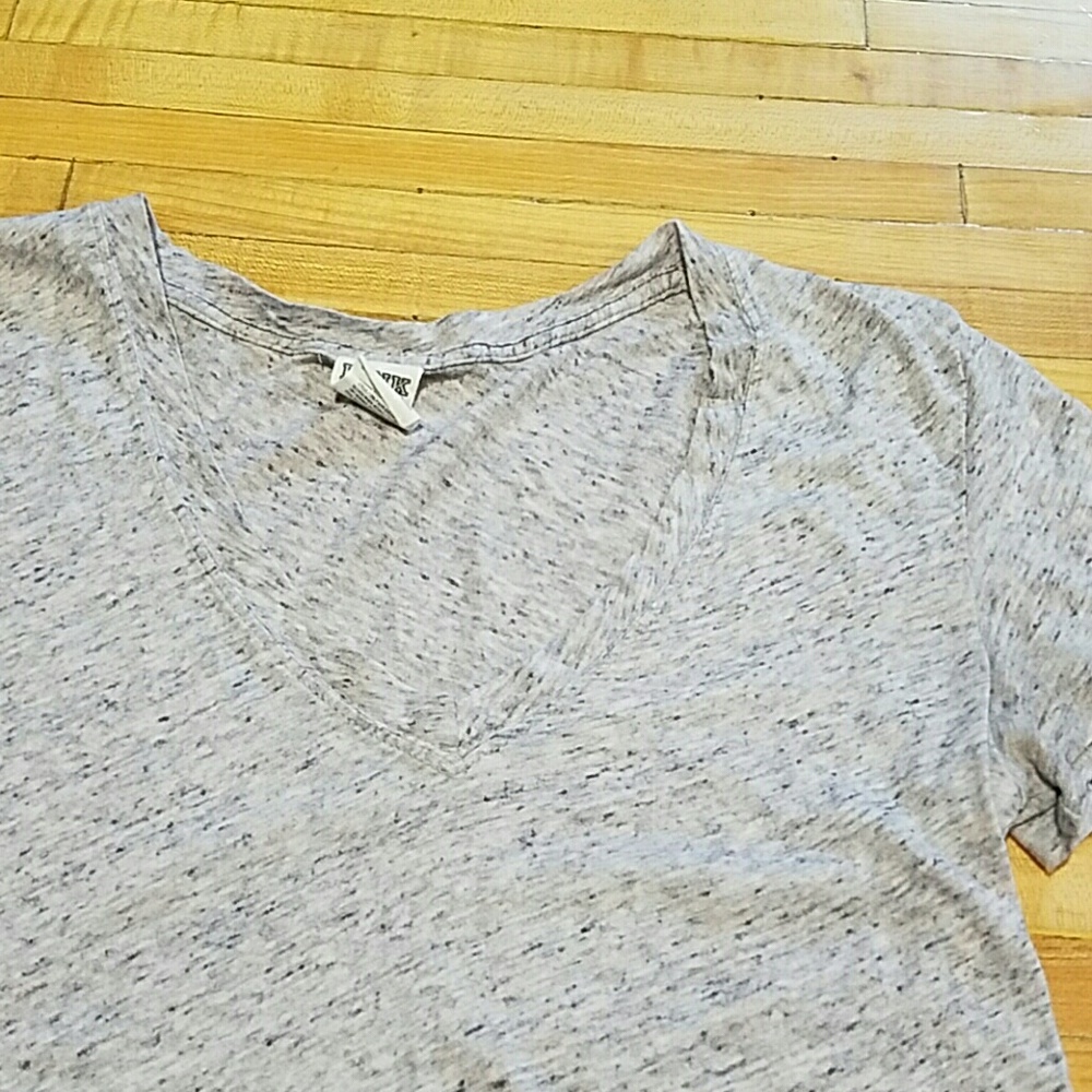 Victoria Secret  t shirt