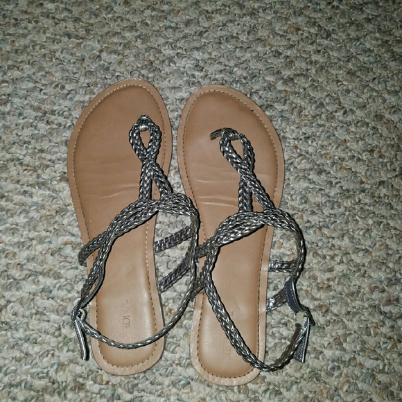 Silver & Tan sandals - Picture 1 of 2