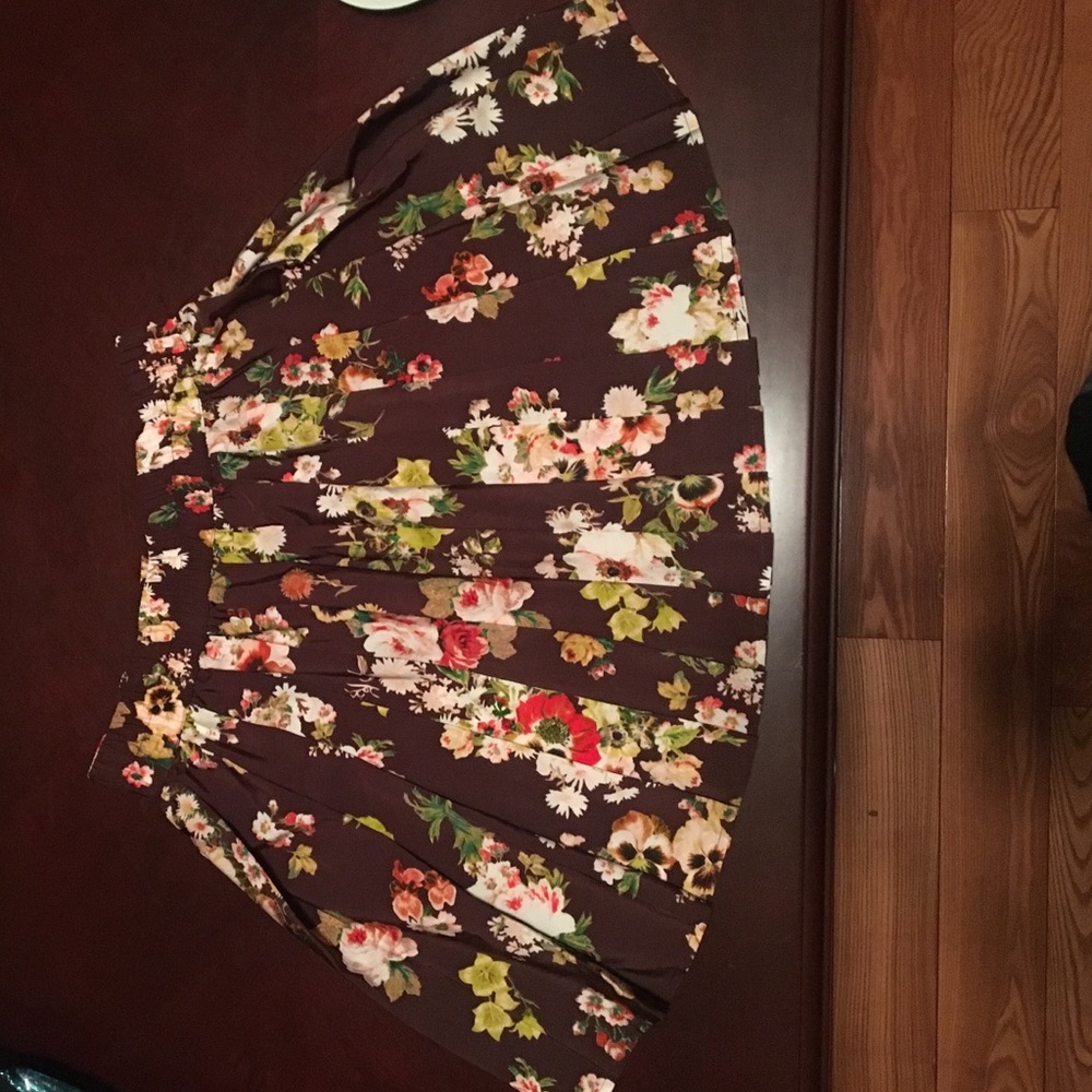 Floral skirt to live for