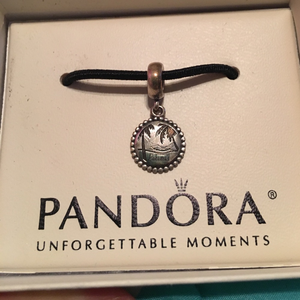 Pandora bracelet Bahamas charm